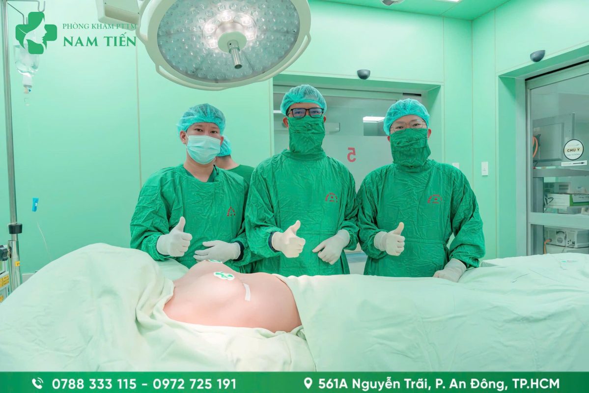 nâng ngực đẹp tại tp hcm bác sĩ tiến sĩ nguyễn đức tiến - phòng khám nam tiến